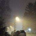 Putevi Srbije upozorili vozače na poledicu i maglu, savetuje se oprezna vožnja