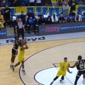 (VIDEO) Partizan oštećen u Tel Avivu u poslednjem napadu