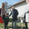 Krkobabić otvorio obnovljen Dom kulture u Markovici i obišao porodicu koja je dobila kuću u Lučanima