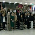 Tkačka kolonija oduševila diplomate