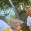 Veljko Ražnatović odveo sinove u zoo-vrt! Uživali u sladoledu, a onda prišli jelenu: "Bravo Isaija"