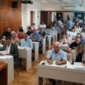 Odbornici u Vlasotincu povećali nadoknade sebi i članovima opštinskih radnih tela, besplatni vrtići ne mogu