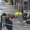 Devetoro teško ranjenih u napadu nožem u vozu u Britaniji