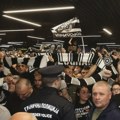 Policija sprovela Željka, aerodrom ne pamti ovakav doček!