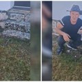 (Video) Nezvani gost u školskom dvorištu! Milorad ugledao poskoka ispred škole u koju idu njegova deca, pa ga sam „bezbedno“…