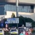 Prvi snimci sa lica mesta krvavog incidenta na aerodromu Talačka kriza u Moldaviji, putnici evakuisani, hitne službe na licu…
