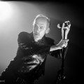 Peter Murphy i Boy George udružili su se na novoj pesmi pod nazivom „Let the Flowers Grow“