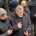 Novi termin za identifikaciju počinioca nasilja nad Ilijom Kostićem: Penzioner prebijen u policijskoj stanici nakon protesta…