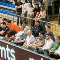 FOTO Evo odakle Željko Obradović gleda Partizan, pored njega slavni srpski glumac