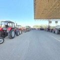 Poljoprivrednici traktorima blokirali carinski terminal na granici BiH i Srbije