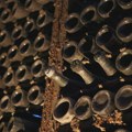 (VIDEO, FOTO) Gruzija prvi put otvorila Staljinovu kolekciju vina: Oko 40.000 boca, pojedine iz 19. veka