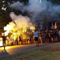 Pogledajte korteo Grobara pred meč sa Hetafeom: uz baklje, pesmu i zastave krenuli ka Humskoj