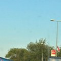 Prevrnula se prikolica! Karambol na auto-putu kod Nove Pazove (foto)