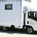 Uručeni ključevi pet mobilnih ambulanti i jedne apoteke: Zdravstvena zaštita stiže i do najudaljenijih sela