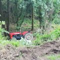 Tragedija kod Kruševca: Poginuo traktorista (31)