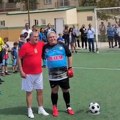 Umetnost ne zastareva: Panenka u 75. godini izveo "panenku" (video)