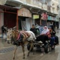 Израелска војска наредила Палестинцима евакуацију уочи операције у Рафи
