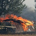 Gori kasarna kod Zadra; Kod Skradina detonacije zaostalih mina; Požar i kod Makarske (VIDEO)