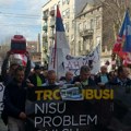 Protest radnika GSP-a: Zahtevi nisu ispunjeni, ignorisanje povećava nezadovoljstvo (VIDEO)