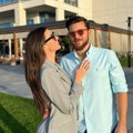 "Izgledala je uobraženo, puna manira..." Komšije progovorile o Dragani Kosjerini - našla je muža kakav se retko nađe, evo…