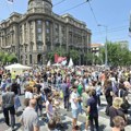 Ispred zgrade Vlade Srbije u 11.52 protest "Fakulteti na raskrsnici", saobraćaj zaustavljen