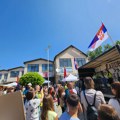Održan najveći skup u istoriji Lapova: „Nećemo stati dok se izbori ne raspišu“