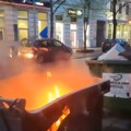 Drama u centru Sremske Mitrovice: Kontejner planuo, vatra se širila, vatrogasci reagovali za nekoliko minuta