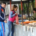 "Majka me je ostavila sa 3 meseca, komšinica me je dojila": Ćerka naše pevačice šokirala javnost bolnim priznanjem, a onda…