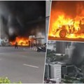 Teretni voz se zakucao i razneo autobus kod aerodroma! Veliki broj mrtvih i povređenih u stravičnoj nesreći u Bangkoku…