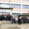 U Kosovskoj Kamenici protest zaposlenih u školama zbog hapšenja dvojice direktora