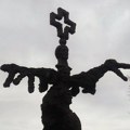 „Metamorfozis Konstantiniana“ uklonjen sa nišavskog keja zbog sanacije postolja
