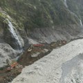 Jezero smrti sprema kataklizmu! 2 miliona kubika vode samo što ne probije branu: Svet u strahu od nove apokalipse na granici…