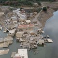 "Atlantida Krita" nije legenda: Ovo selo iznova izranja iz dubina, otkrivajući kuće, crkvu i tragove života