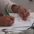 Ugovori za posao i dalje usavršavanje za 100 najboljih diplomaca medicine i 380 tehničara
