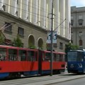 Nesvakidašnja scena oduševila beograđane Žena koja vozi tramvaj, na kraju dobila poljubac u obraz