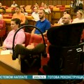 Подељено 100 аутоседишта за децу из Новог Сада