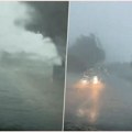 Потоп у Далмацији Невреме прави хаос по Хрватској: Ветар чупа стабла, јак југо ствара проблеме на мору (видео)