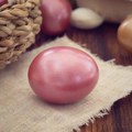 Evo kako da ofarbate jaja limuntusom: Ovaj recept daje najintenzivniju boju i visoki sjaj