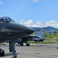 Na vojnom aerodromu "Morava" kod Kraljeva: Borbena obuka na jurišnim avionima Vojske Srbije (foto)