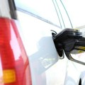 Britanski energetski gigant Šel razmatra akviziciju konkurentskog BP-a