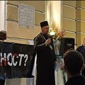 Užički sveštenik zatražio izbore, profesorka poručila predsednici suda da se odrekne naprednjačkog mraka