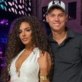 Akcija ene i peje nasred plaže! Jovan je digao, Čolićeva bez blama pokazala čime raspolaže (foto)
