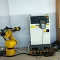 "RoboLAB" - Tehnička škola unapređuje uslove učeničke zadruge i oprema kabinet za industrijsku robotiku