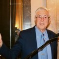Šampion u bazenu i tvorac uslova za asove