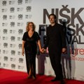Ovacije publike obeležile svečano otvaranje Filmskog festivala Nišu: Više od igre (FOTO)