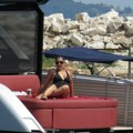 Pevačica prodavala gaće i čarape na pijaci, pa se udala za milionera. Sada sve oduševila potezom: "Namučila sam se, zaslužila…