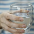 Zabluda o dve litre vode: Nefrolog otkriva koliko nam je zaista potrebno tečnosti dnevno za normalno funkcionisanje organizma
