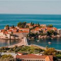 Sveti Stefan skida katanac ovog leta? Vlada Crne Gore i „Adriatic Properties” na pragu dogovora