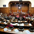 Ostavka premijera Srbije još nije stigla u parlament