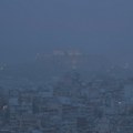 Nestvaran prizor iz Grčke prestonice Atina prekrivena peskom iz Sahare